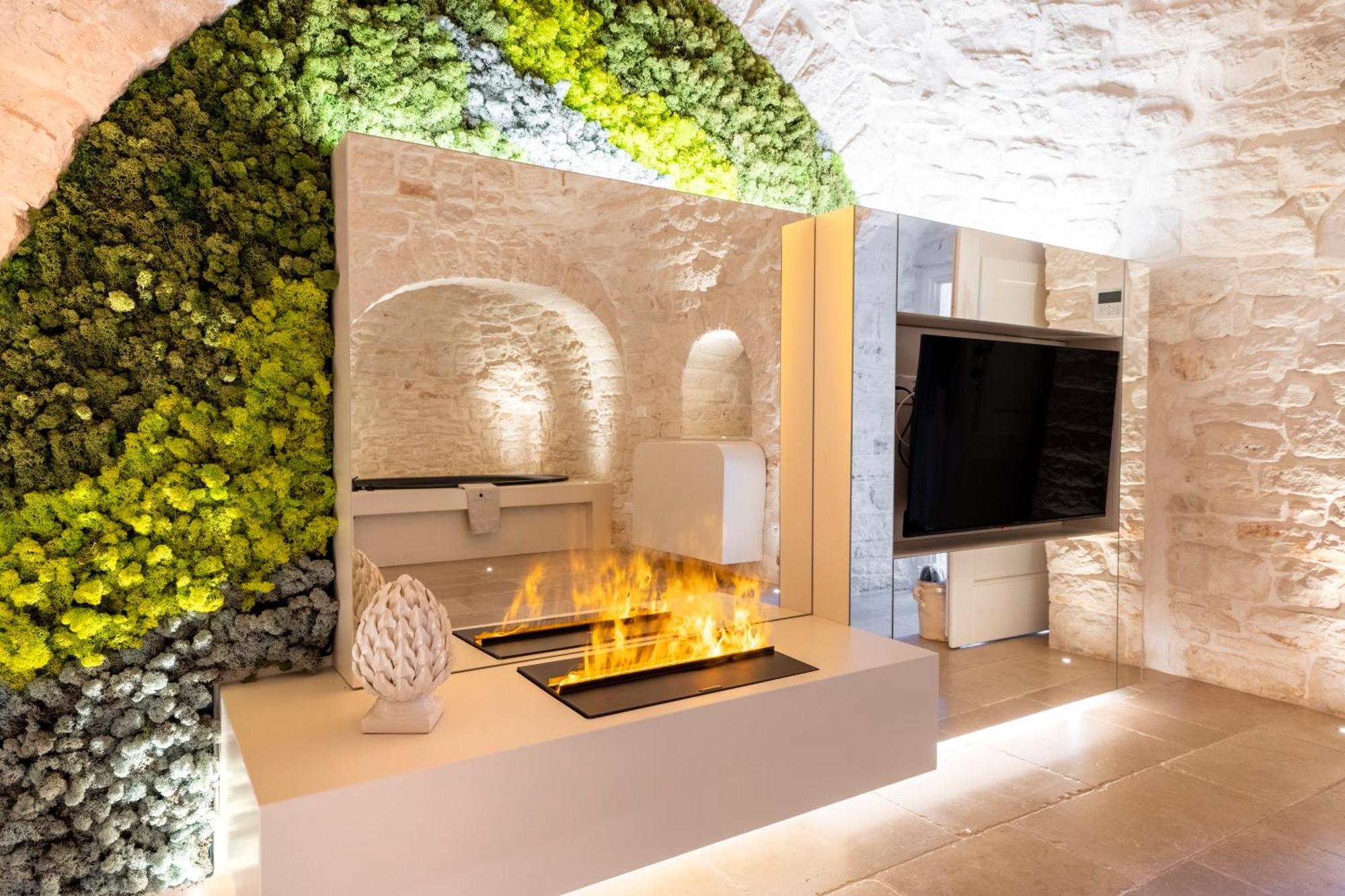 アルベロベッロ La Mandorla Luxury Trullo Bed & Breakfast エクステリア 写真